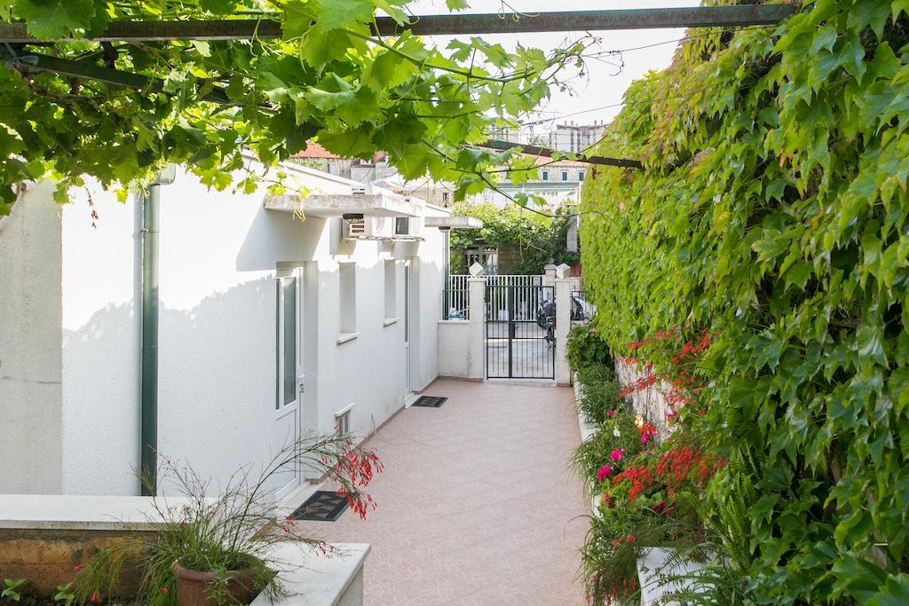 Apartments Miramare & Campara Dubrovnik Exterior photo